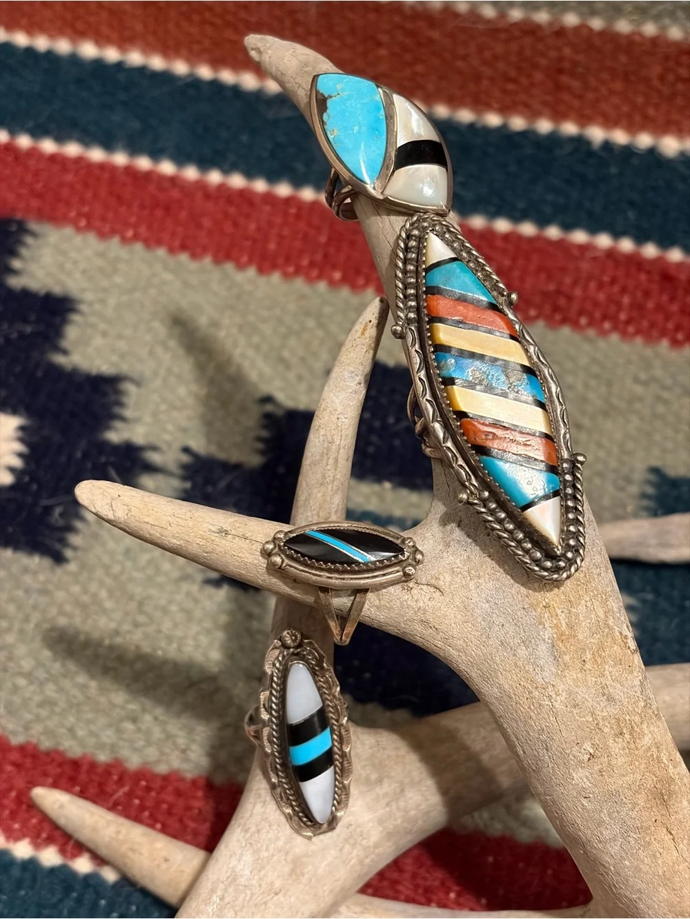 vintage Southwestern Native American-style lapidary inlay ring
